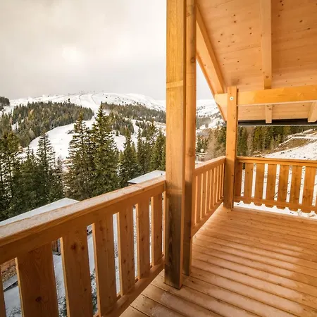 Holzknechthuette シャレー *