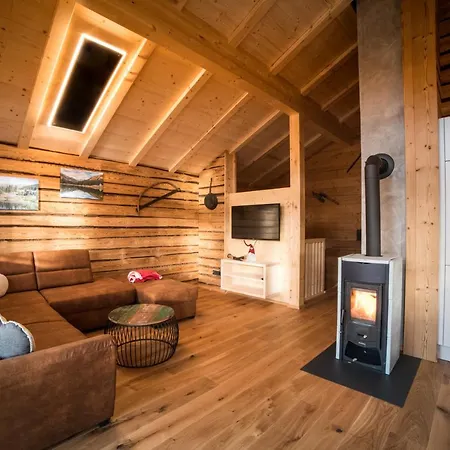 Holzknechthuette シャレー ラッハタール