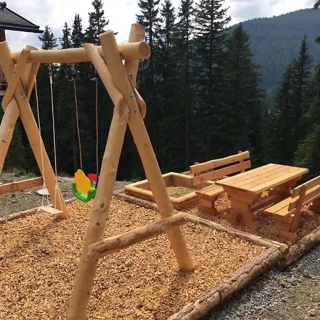 シャレー Holzknechthuette ラッハタール